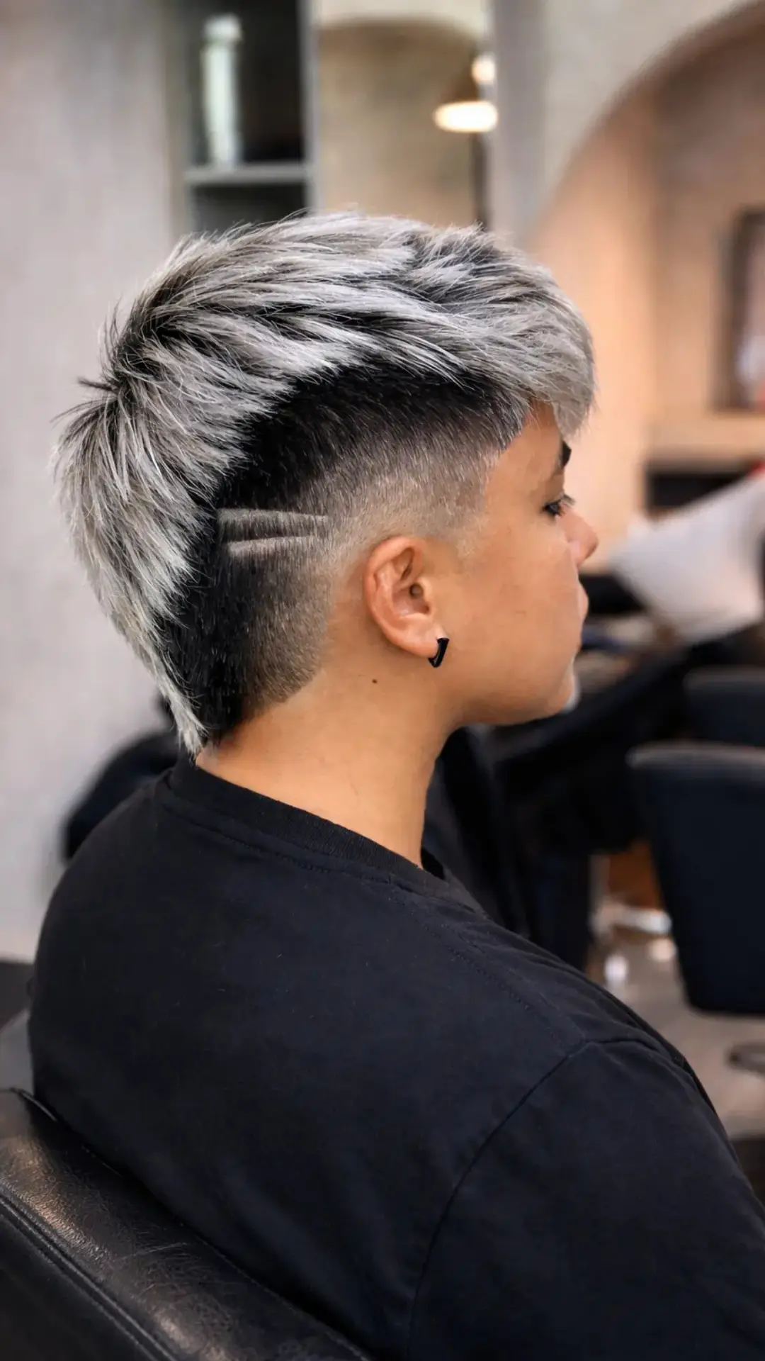 Corte Fade Platinado